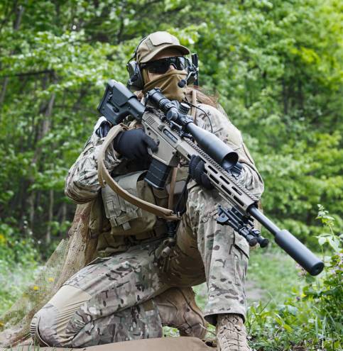 Green Berets sniper Green Berets US Army Special Forces Group sniper in action